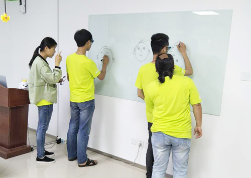 现场直击|呈伴常州分校[4月15日]美容班开学典礼！