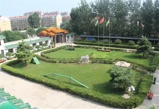 户外互动操场